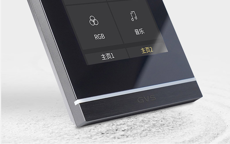 IPS全貼合屏，后殼倒斜角設計